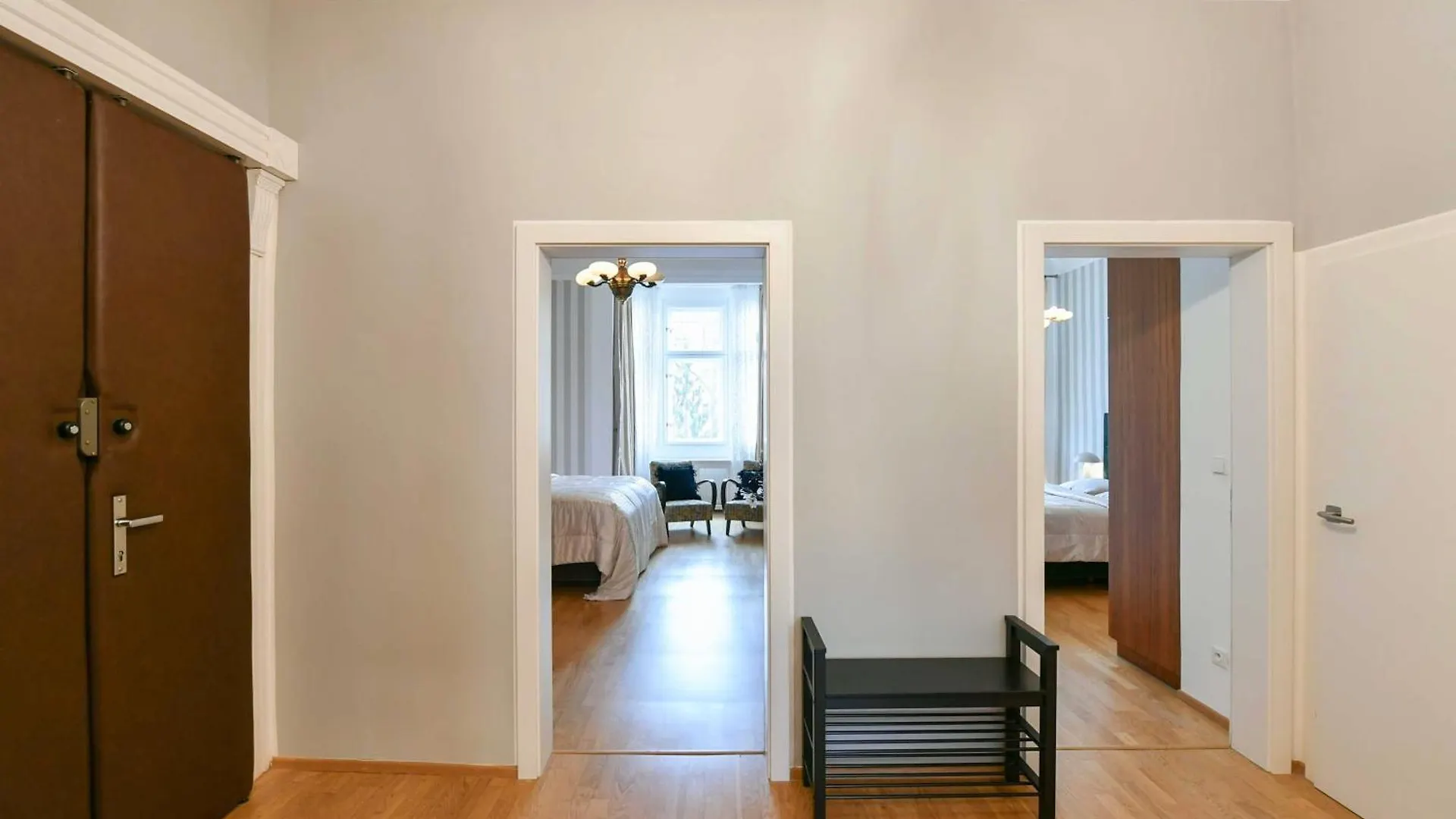 Apartment Vinohrady Retreat 2Bdr Central Prag
